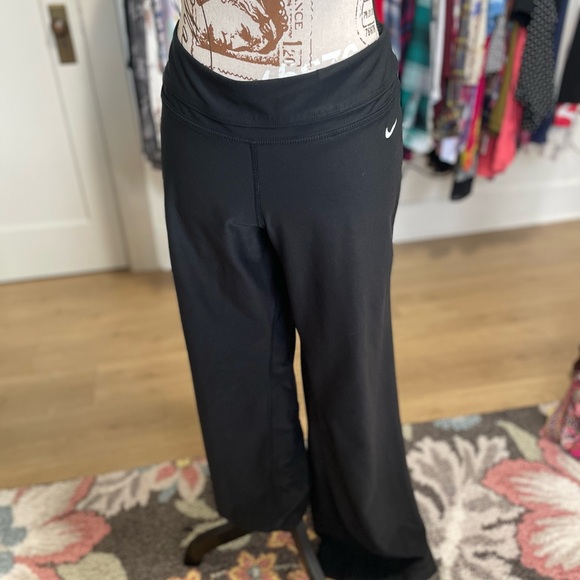 Nike Pants - Nike Dri-FIT Black Performance Pants